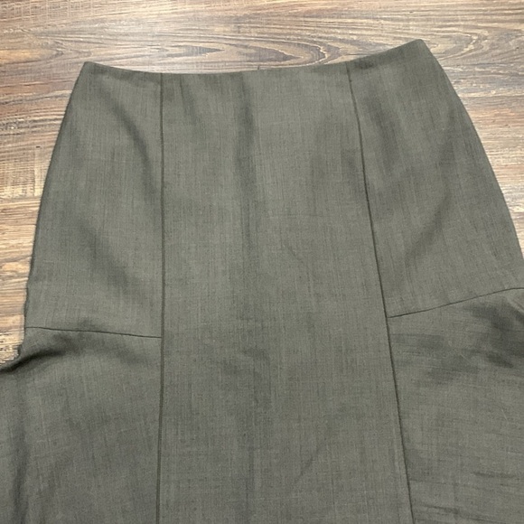 Laura Skirt - Picture 3 of 6